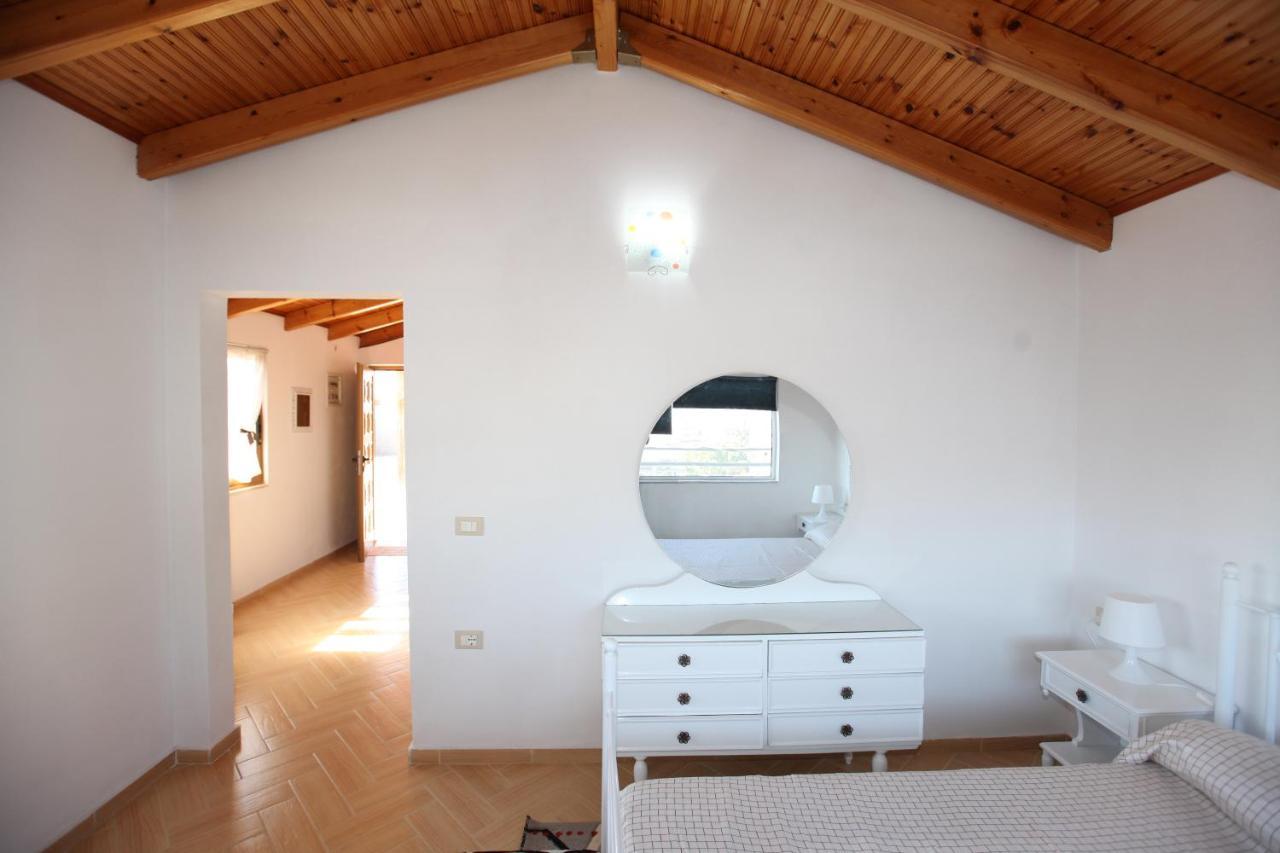 Nika Hotel Sarandë 外观 照片